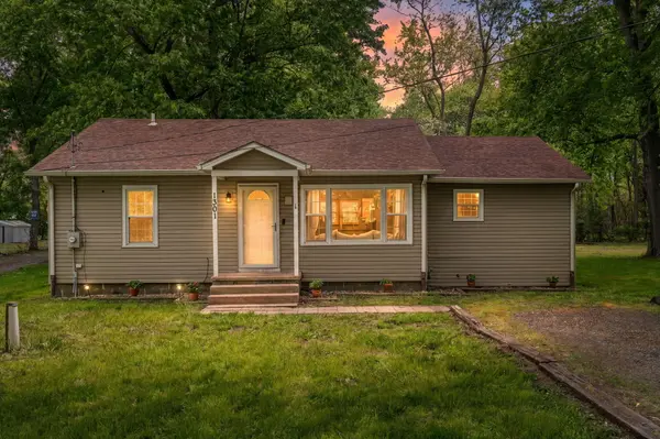 1301 S Cline AVE, Griffith, IN 46319