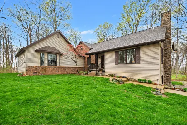 2552 N 325,  Warsaw,  IN 46582