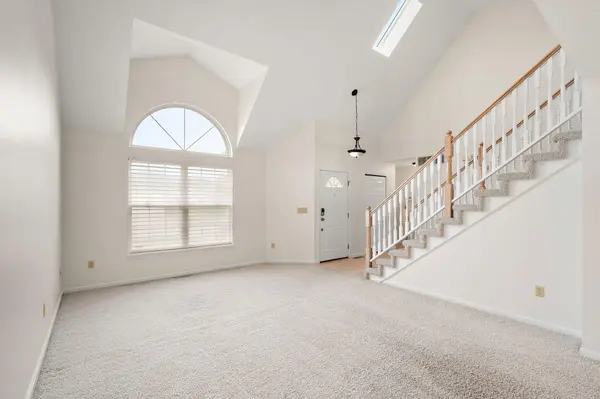 187 Fieldstone DR, Chesterton, IN 46304