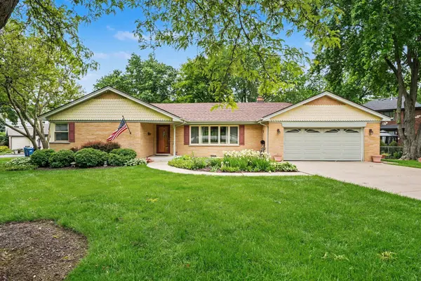12400 S 70th Avenue, Palos Heights, IL 60463