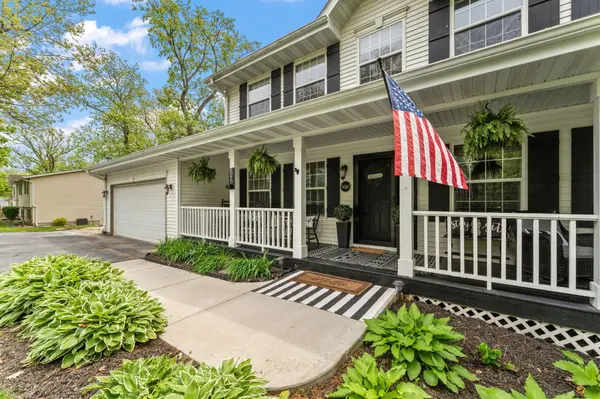 8015 W 147th AVE, Cedar Lake, IN 46303