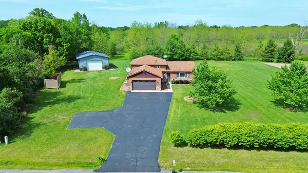 343 W State Road 130, Valparaiso, IN 46385
