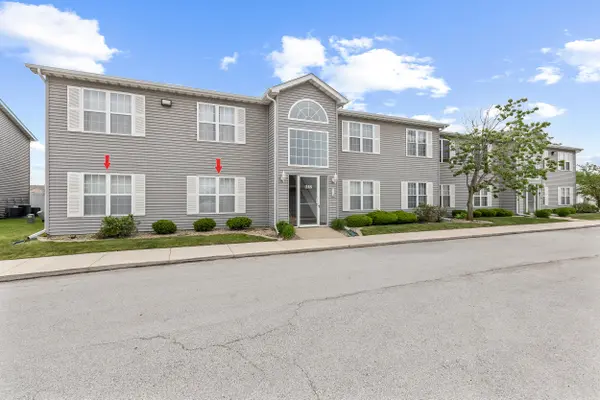 8222 Lincoln CIR #C, Merrillville, IN 46410