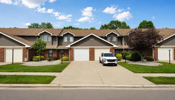 8327 Fairbanks ST #4c, Crown Point, IN 46307