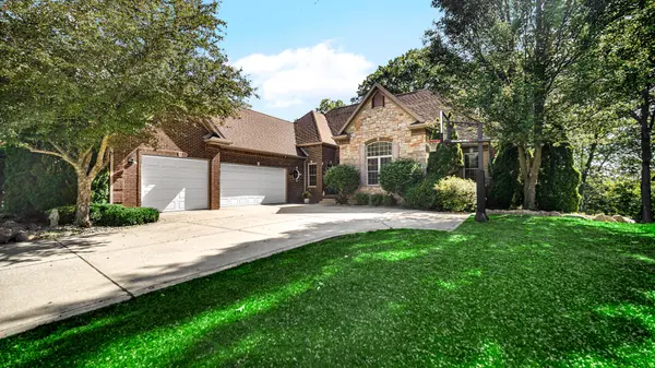 81 Scotscraig DR,  Valparaiso,  IN 46385