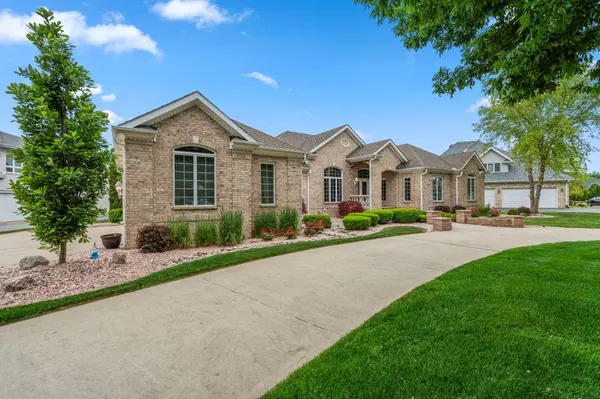 638 Killarney Drive, Dyer, IN 46311