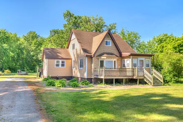 5587 W In-10, Demotte, IN 46310