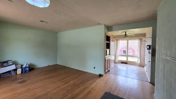 501 W Jefferson ST, Kouts, IN 46347