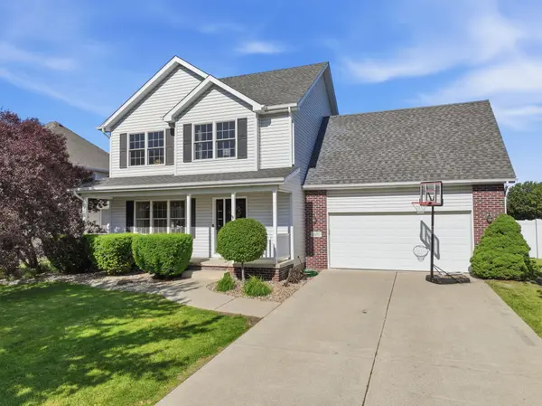 401 Krinbill LN, Crown Point, IN 46307