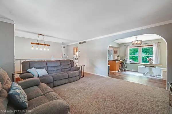 201 Brandt PL, Hobart, IN 46342