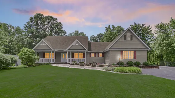 1570 Indian Boundary RD, Chesterton, IN 46304