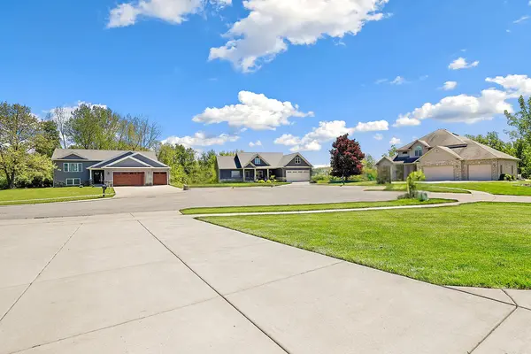 17152 High Point CT, Lowell, IN 46356