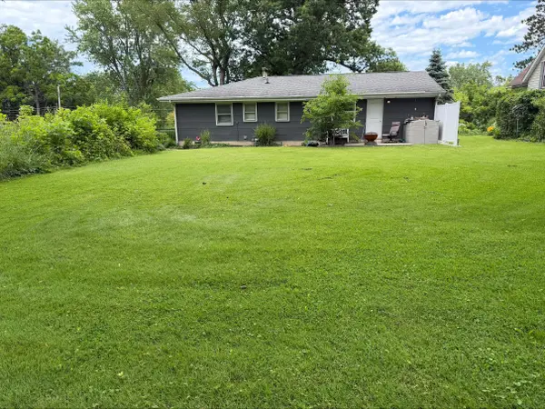 4 South ST, Valparaiso, IN 46383