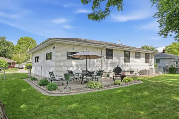 9008 Hess Drive, Highland, IN 46322