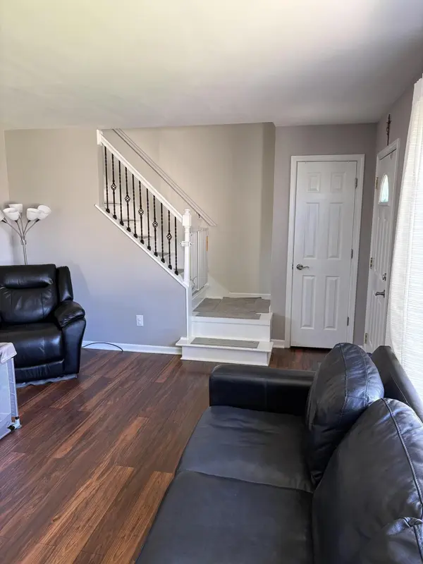 216 Plum Creek DR #3, Schererville, IN 46375