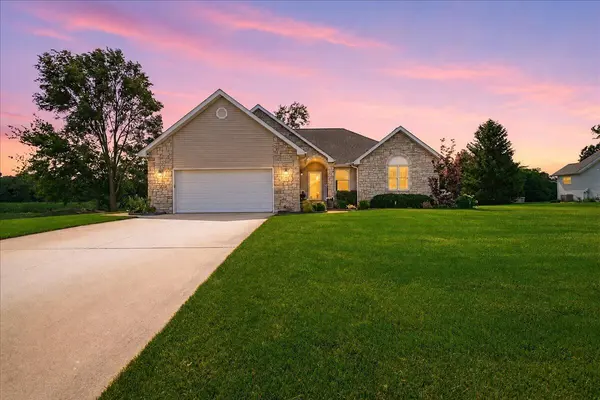 518 Golden Rain CT,  Demotte,  IN 46310