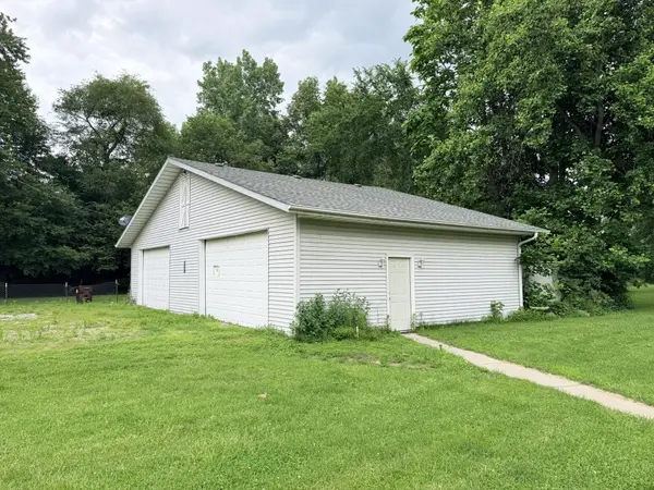 23721 Tyler ST, Shelby, IN 46377