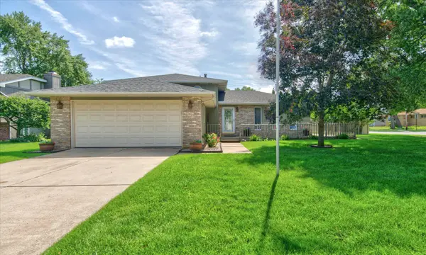 321 N True ST, Griffith, IN 46319