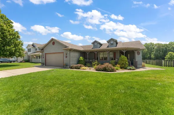 3451 Fairway DR, Chesterton, IN 46304