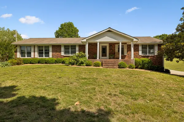 12 Charles Apple Ln, Brush Creek, TN 38547
