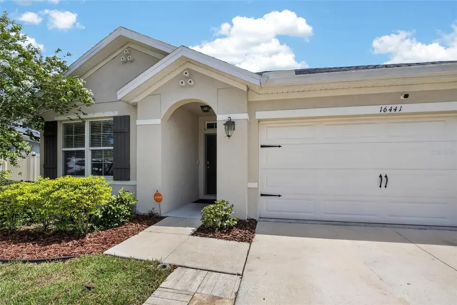 16441 TREASURE POINT DR, Wimauma, FL 33598