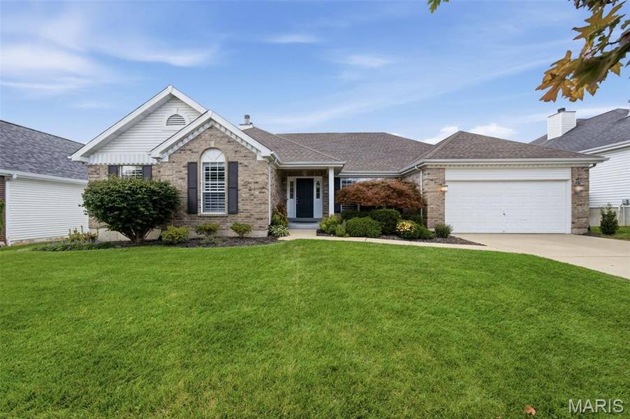 752 Hawk Run DR, O'fallon, MO 63368