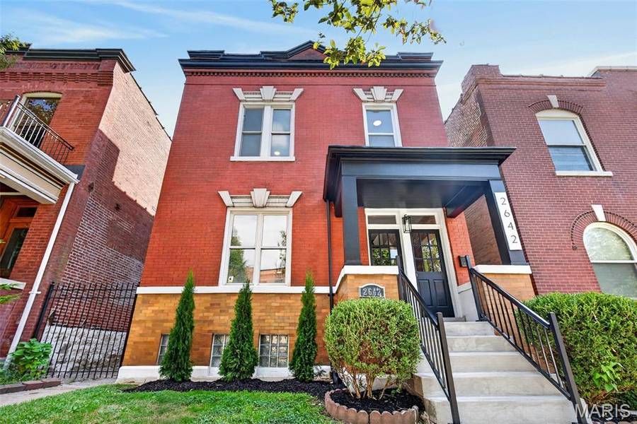 2642 Accomac ST, St Louis, MO 63104