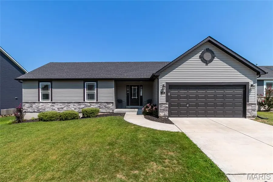 505 Lakewood DR, Moscow Mills, MO 63362