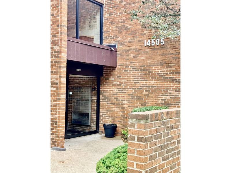 14505 central CT #PH2, Oak Forest, IL 60452