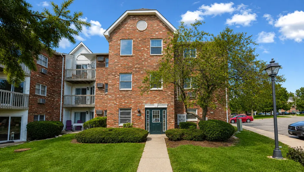 4312 W Shamrock LN #3C, Mchenry, IL 60050
