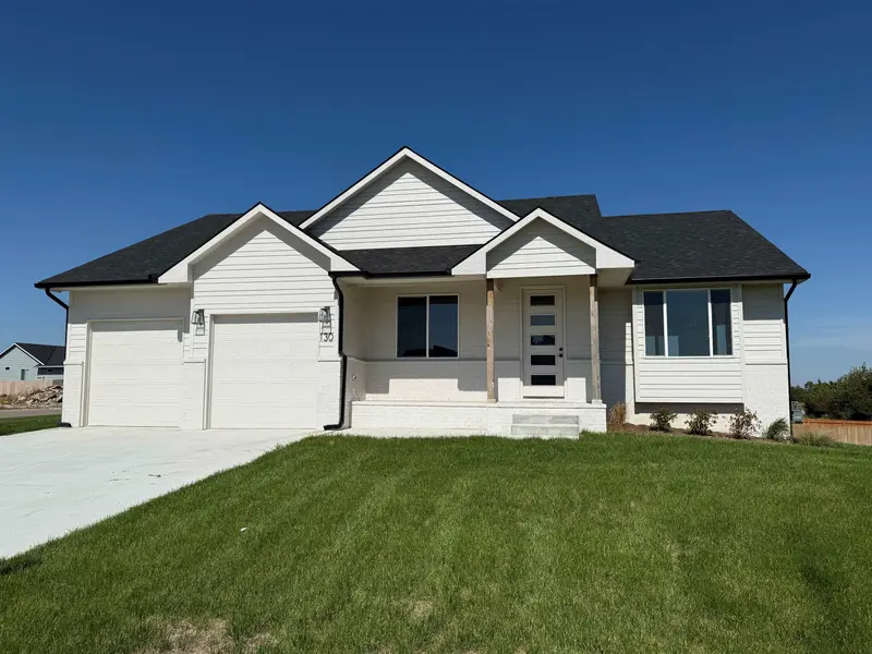 130 E Poplar Circle, Goddard, KS 67052