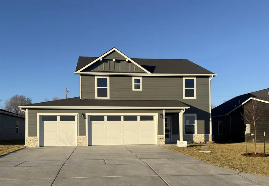 2816 S Maize Ct, Wichita, KS 67215