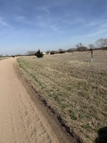 1671 W Bryce Dr., Milton, KS 67106
