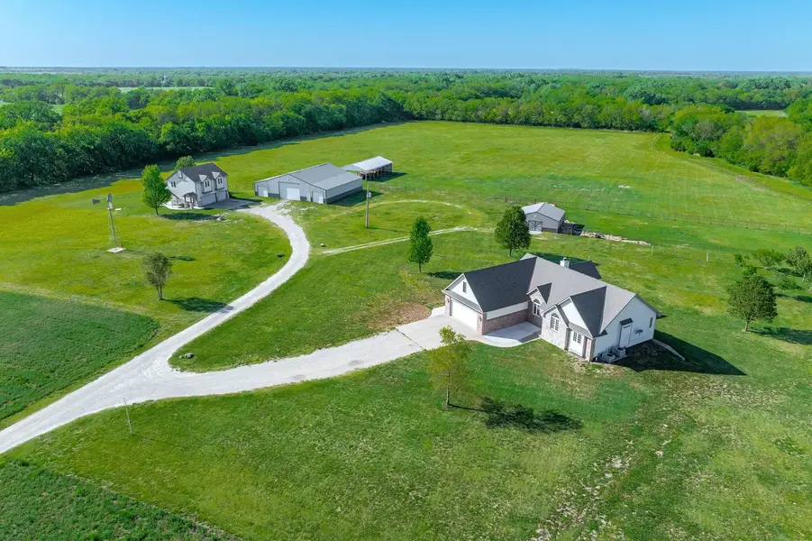 656 E 110th Ave N, Peck, KS 67120-9029