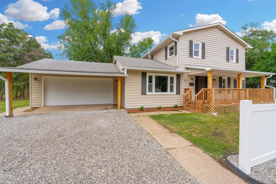 817 W Orchard, Wellington, KS 67152