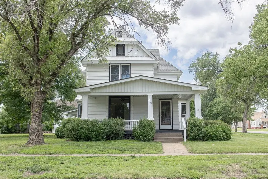 115 N Rothsay Ave, Minneapolis, KS 67467