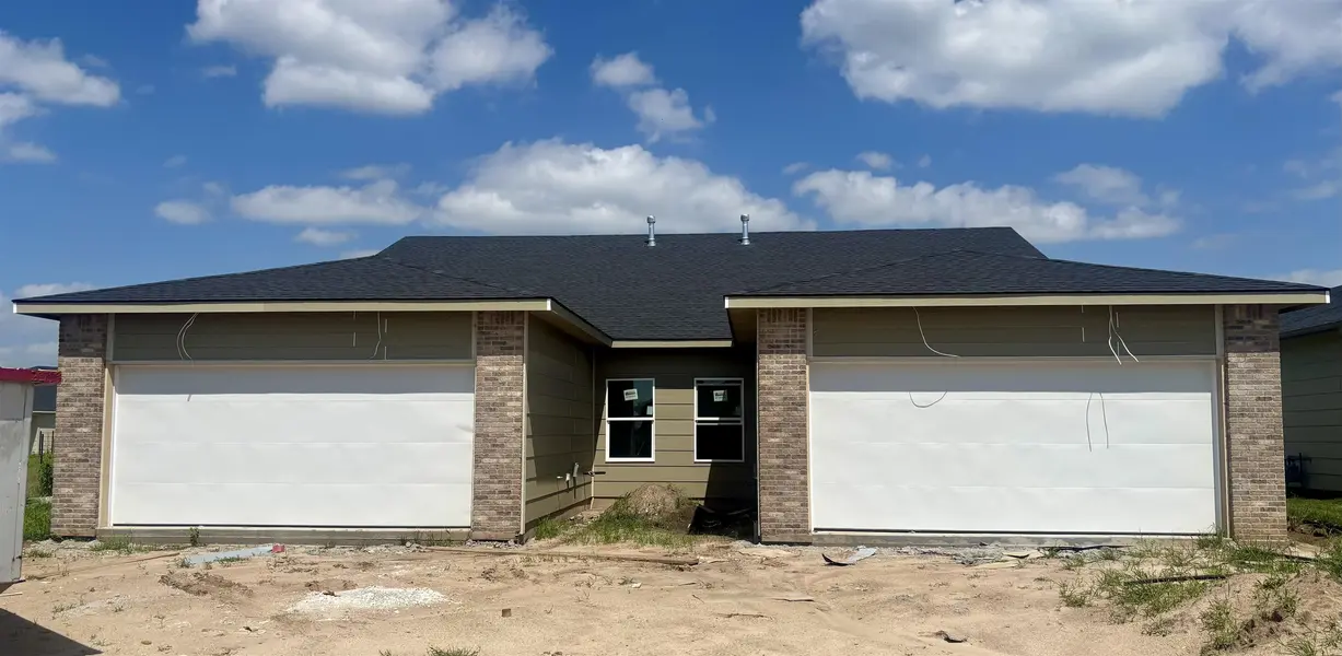 15426 W Josephine Ct, Goddard, KS 67052