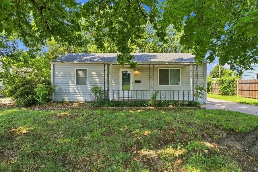 253 N Nelson Ave., Haysville, KS 67060