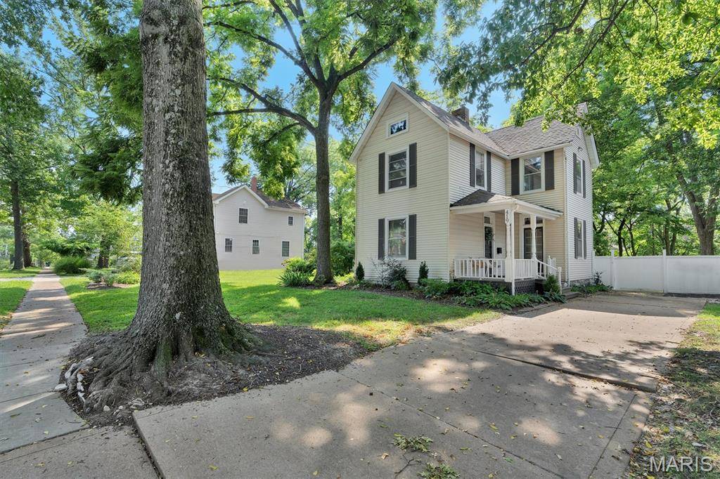 419 S Van Buren AVE, Kirkwood, MO 63122