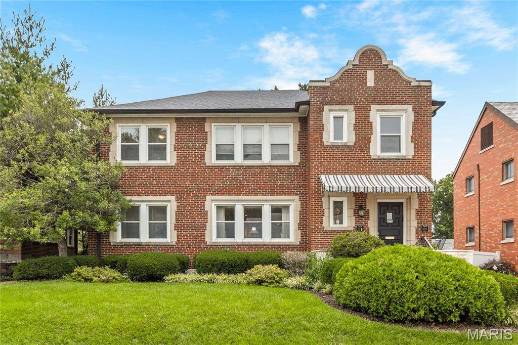 8015 Delmar BLVD, University City, MO 63130