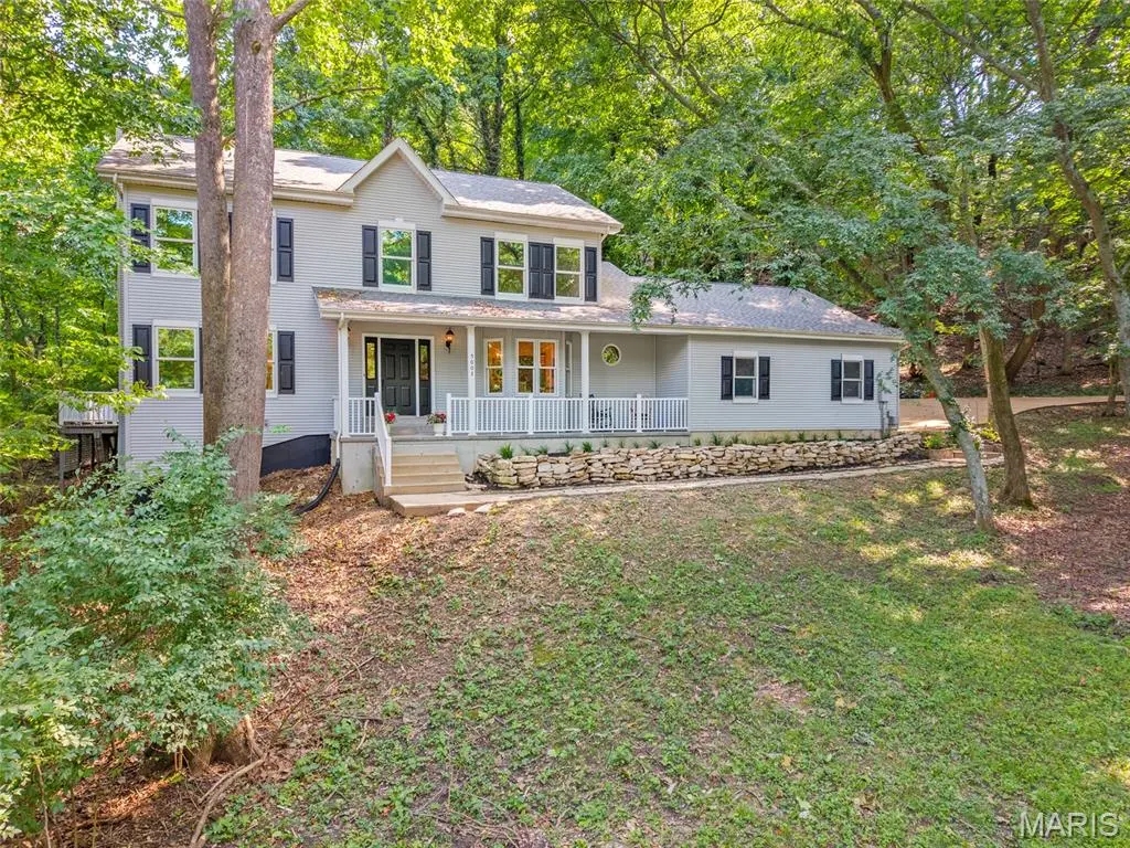 5002 Circle DR, Imperial, MO 63052