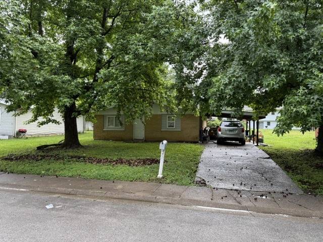 309 S Birchlane DR, Carbondale, IL 62901
