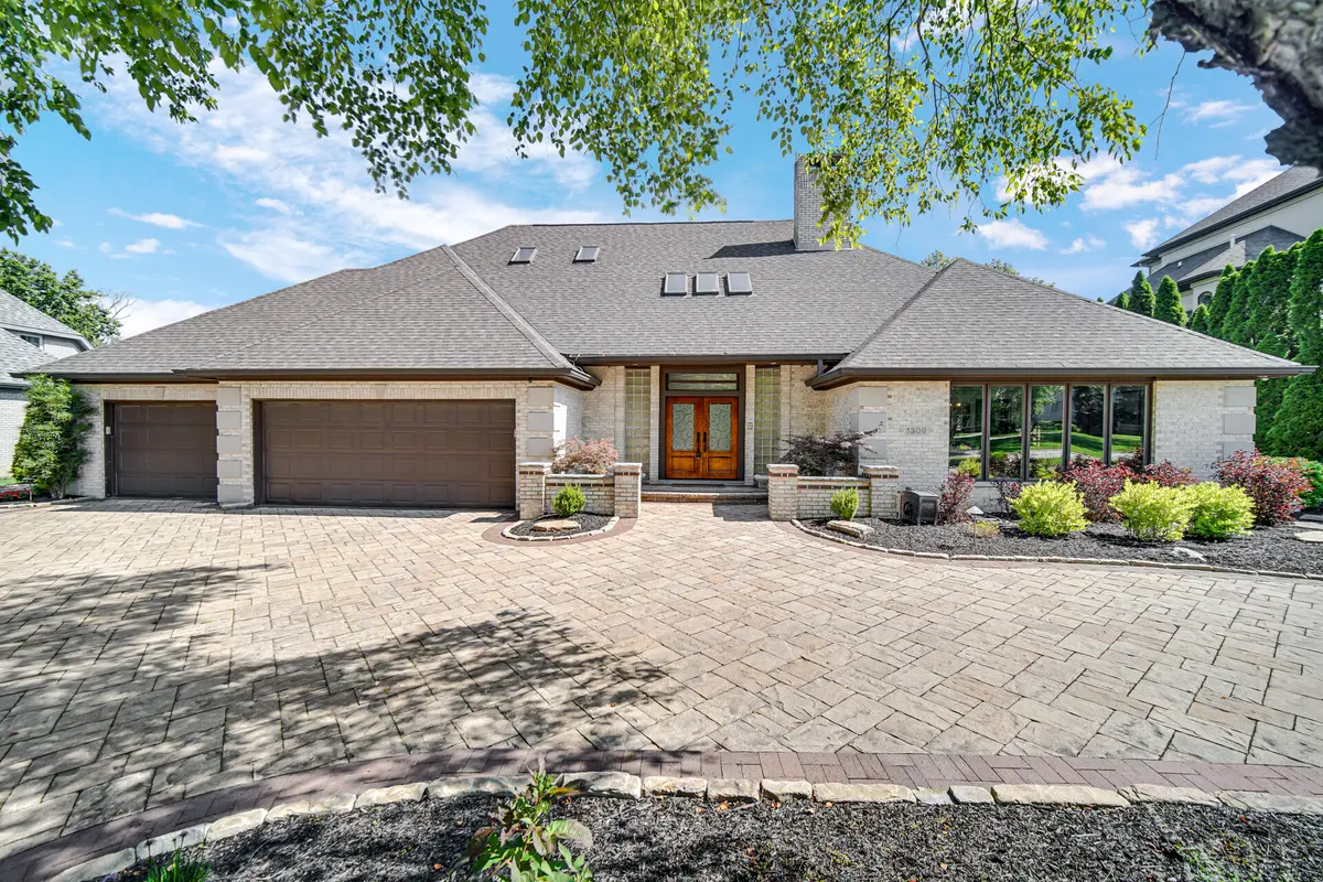 1309 Ballybunion Court, Dyer, IN 46311