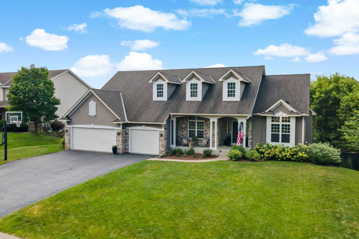 269 Tristan DR, Victoria, MN 55331