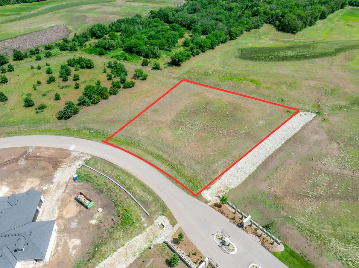 16510 W Hickory Ct, Goddard, KS 67052
