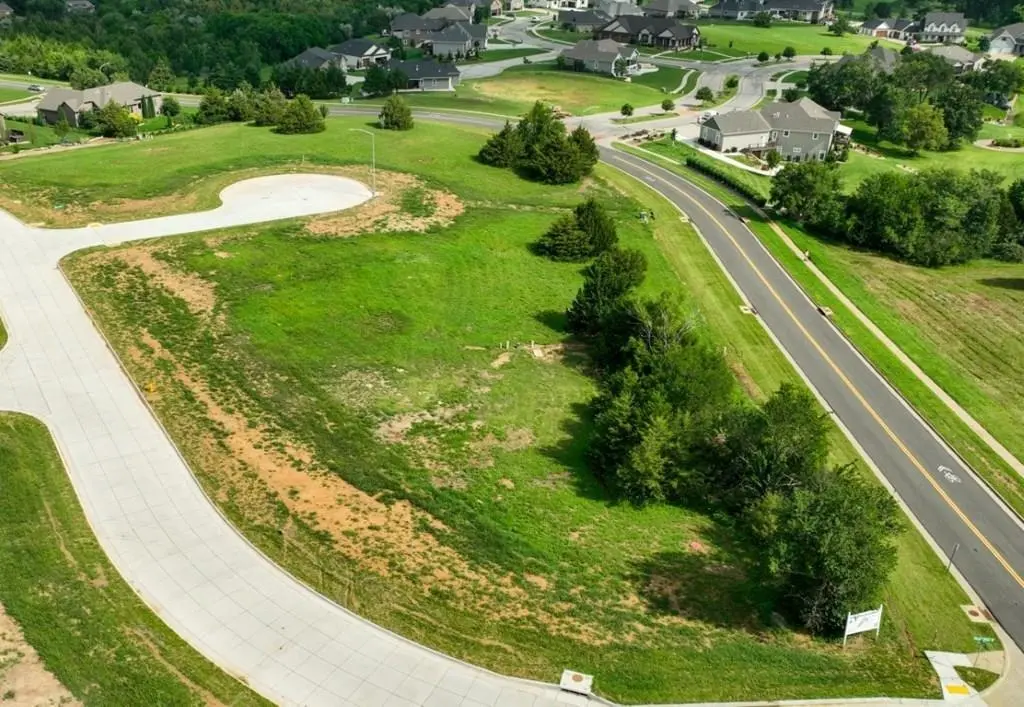 B4 L2 Timber Ridge Drive, Salina, KS 67401