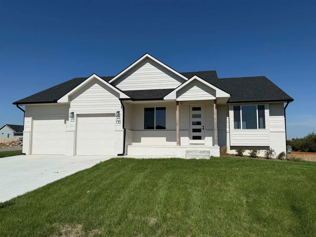 130 E Poplar Circle, Goddard, KS 67052