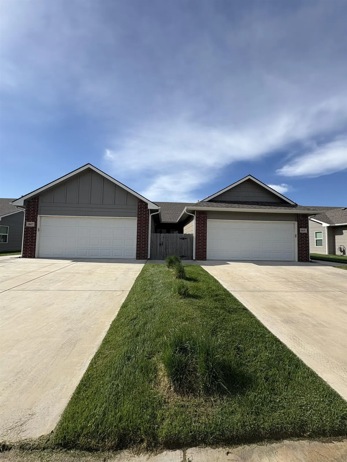 2617-2619 W 55th St N, Wichita, KS 67204