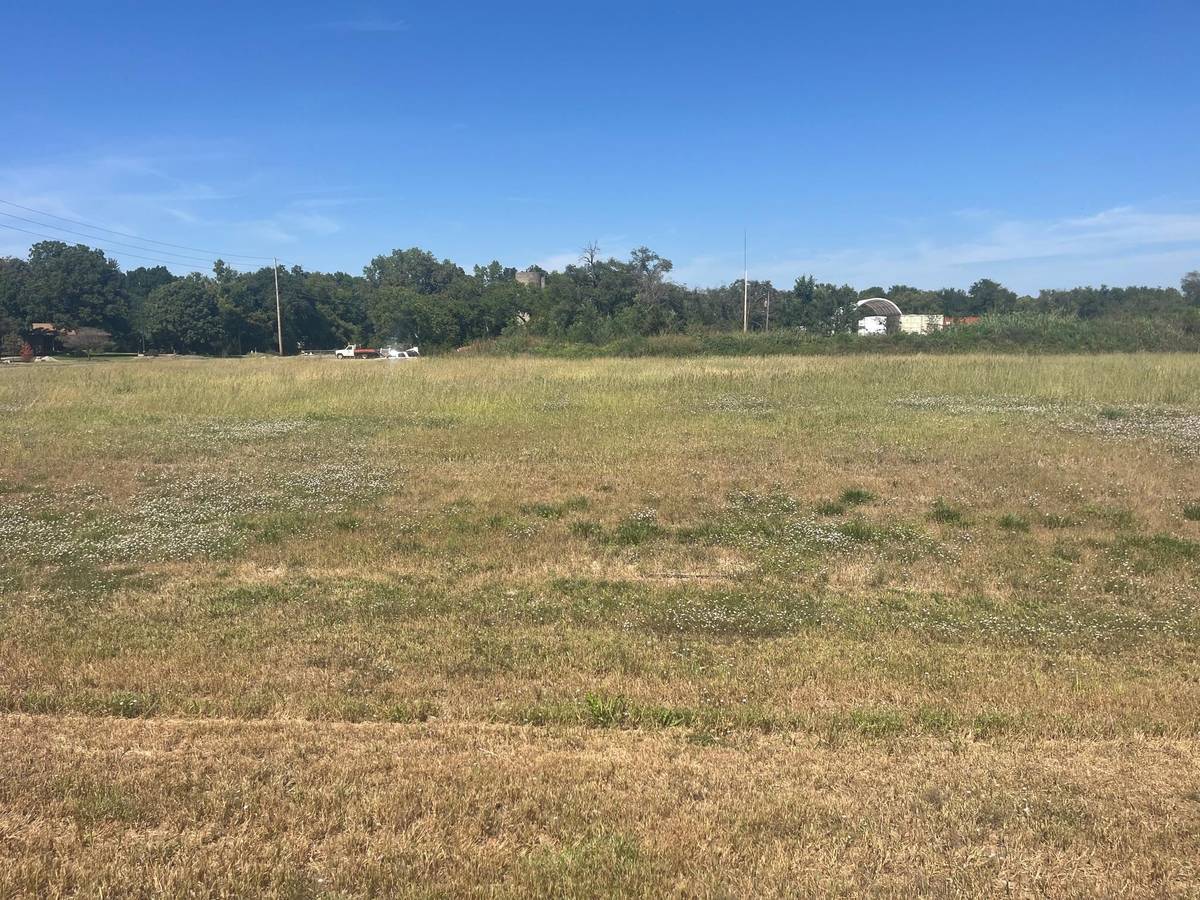 Lot 33 Blk A Ph2 Cedar Ranch Estates, Derby, KS 67037