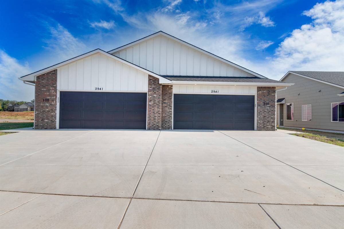 2933 S Maize CT, Wichita, KS 67215